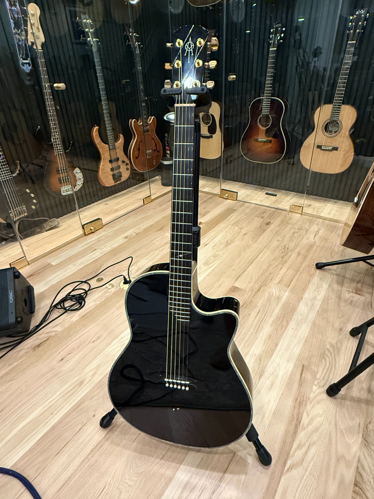 c. 1990s Alvarez Yairi WY-1 BK Bob Weir Signature Gloss Black